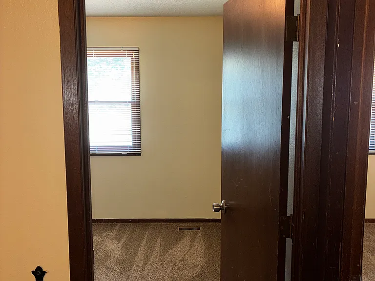 1205 Randolph St — Photo 33