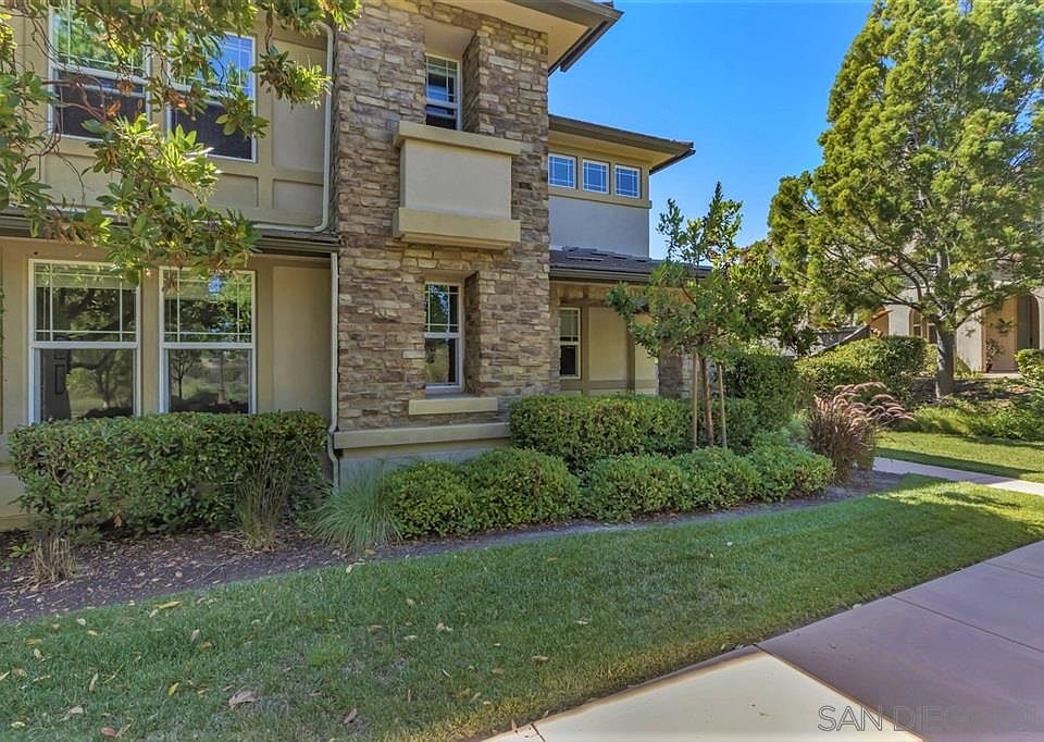 1st image of 15576 Paseo Del Sur