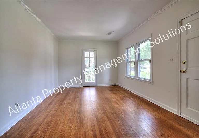 141 Park Dr — Photo 5