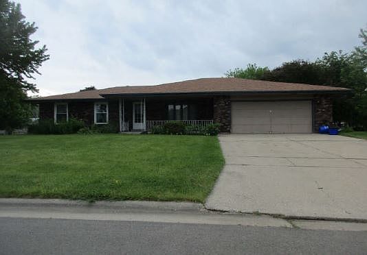 1st image of 3621 Fawnridge Dr