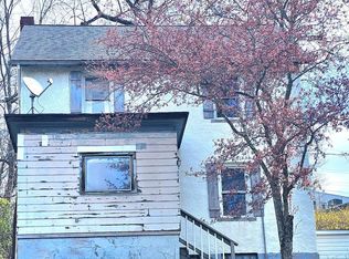 28 Shady Ln, Johnstown, PA 15905