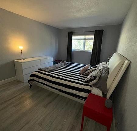 2nd image of 3061 49th St #17