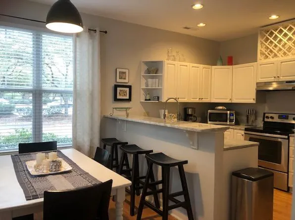 5813 Wrightsville Ave, Wilmington, NC 28403