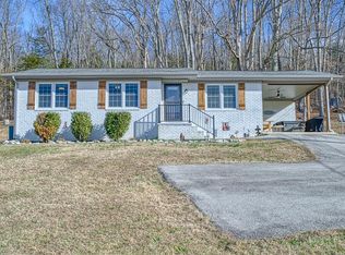 229 Burton Rd, Sparta, TN 38583