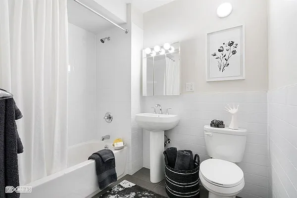 Rented by Citi Habitats | media 44