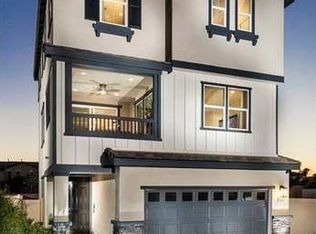 9656 Hawkeye Ln, Anaheim, CA 92804