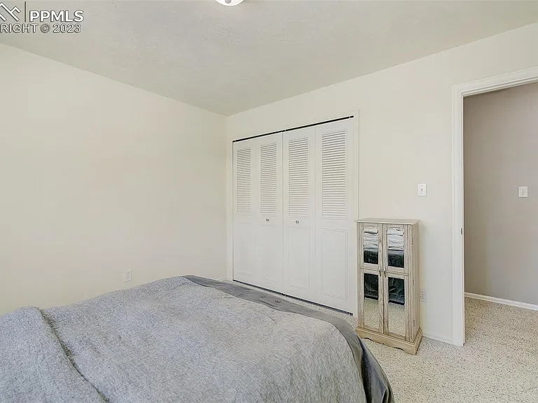 4447 Ranch Cir — Photo 11