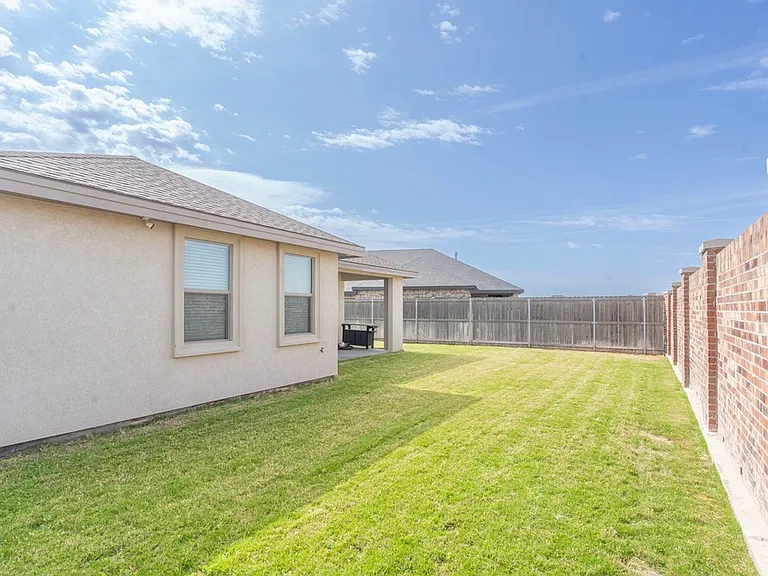 3611 El Cajon Ave — Photo 35