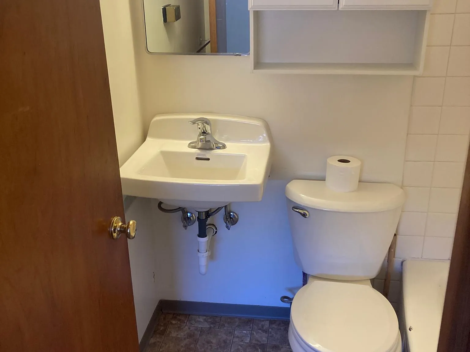 1 bed, 500 sqft, $850 — Photo 4