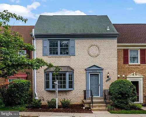 2225 N Tuckahoe St Photo 1