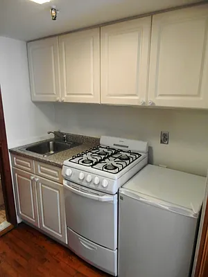 Rented by Citi Habitats | media 11