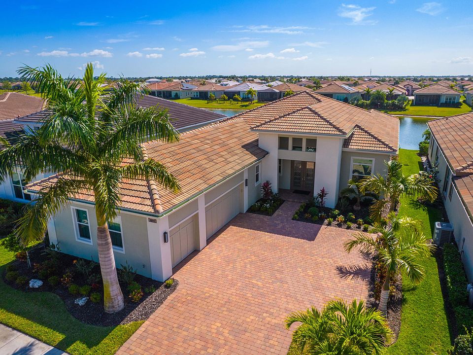 1st image of 8699 SW Flutto Way