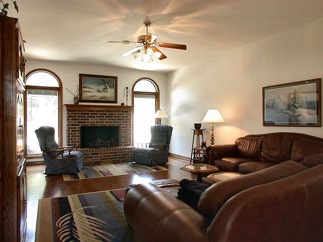 2nd image of 138 Campbell Dr