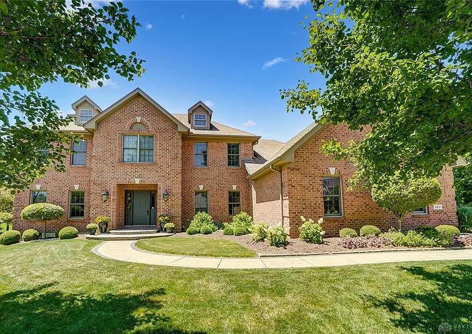 1st image of 3821 Fernwood Ct