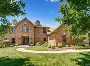 3821 Fernwood Ct, Dayton, OH 45440