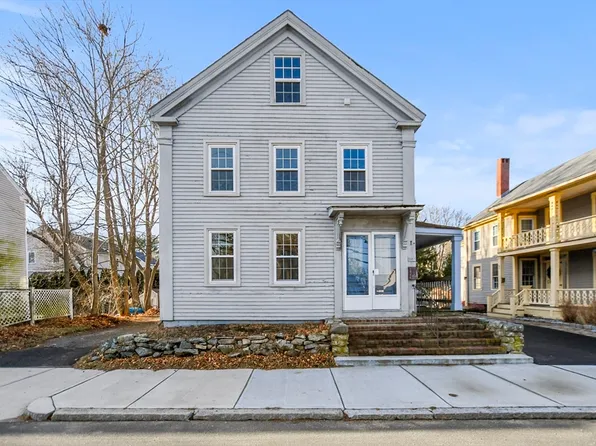 287 Merrimac St, Newburyport, MA 01950