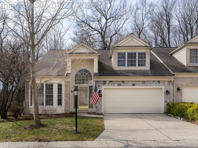 39587 Dun Rovin Dr #68, Northville, MI, 48168