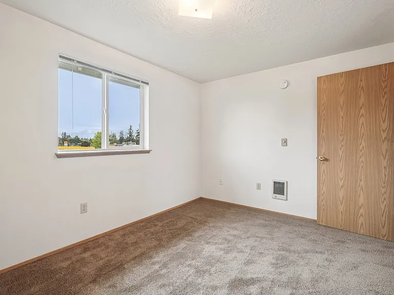 Fircrest Apartments — Photo 24