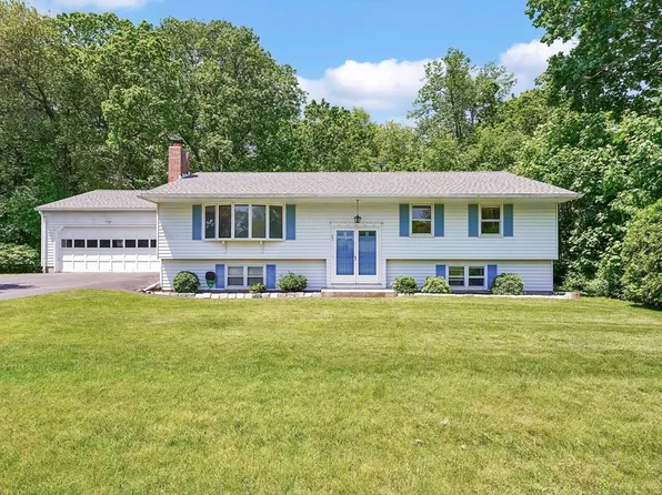 27 Plainfield St, Enfield, CT 06082