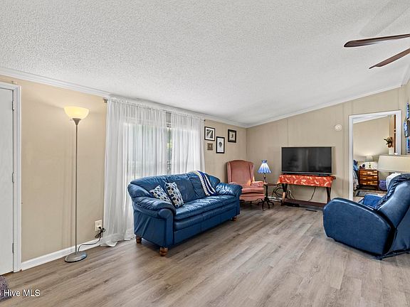 4th image of 620 Comfort Road