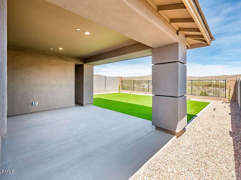 13320 W Eagle Feather Rd — Photo 35