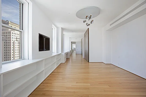 Rented by Nest Seekers International | media 9