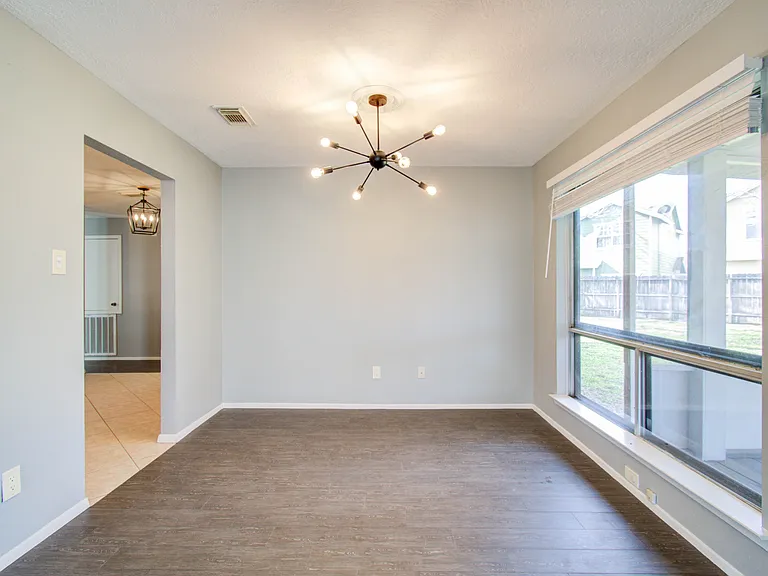 113 Wood Hollow Dr — Photo 8