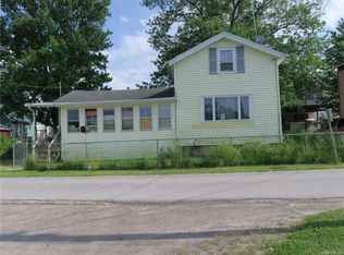 114 Manilla Pl, Medina, NY 14103