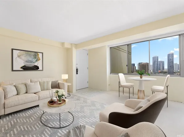 780 Amana St APT 1701, Honolulu, HI 96814