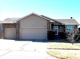 2605 E Casey Dr, Goddard, KS 67052