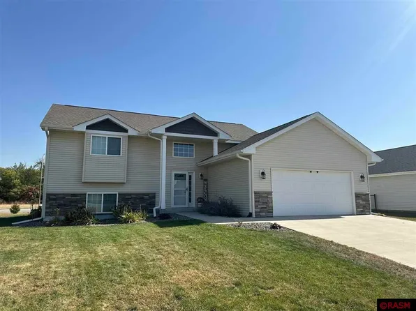 2007 Pratt Cir, Saint Peter, MN 56082