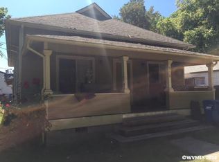 310 Oak St, Woodburn, OR 97071