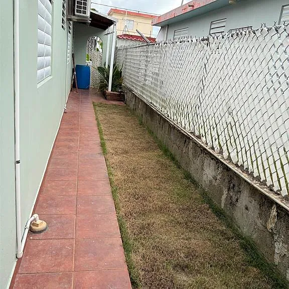 13 Calle Tizol Urb El Seco — Photo 14