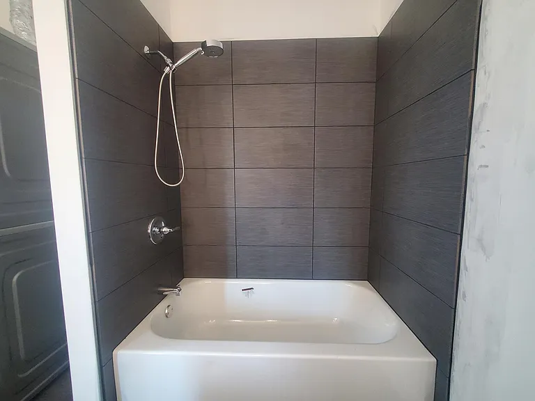 169 Kent Ave #1 — Photo 9