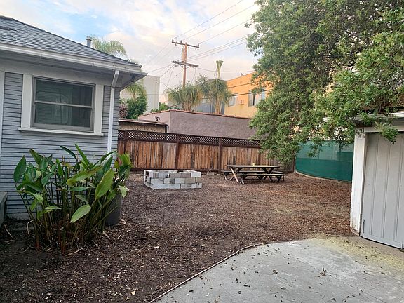 4th image of 1032 N Ogden Dr