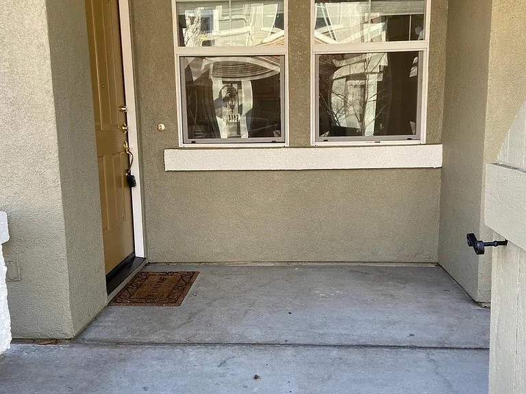 6408 Forget Me Not — Photo 2