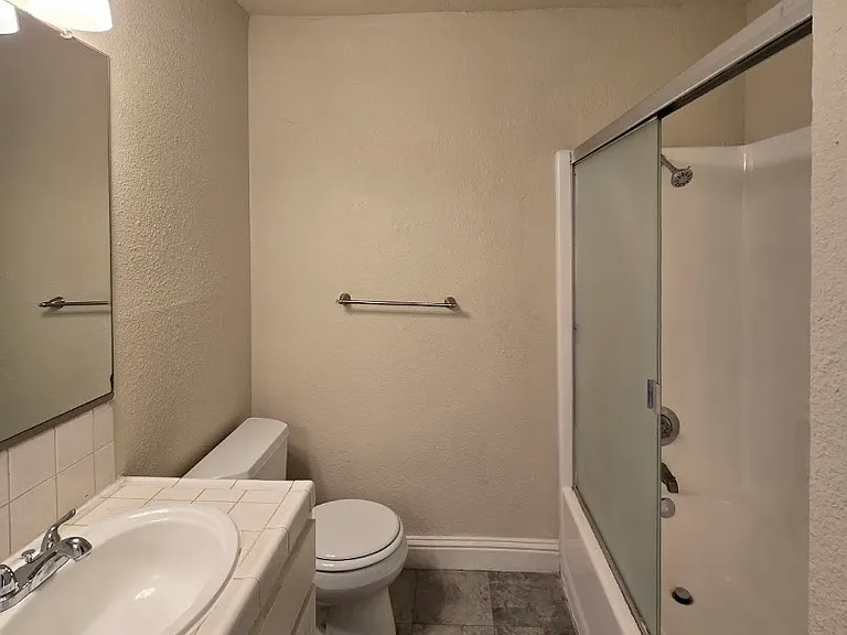 1414 W Clinton Ave #104 — Photo 14