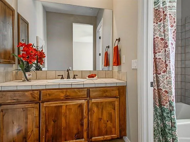 36651 N Porta Nuova Rd — Photo 18
