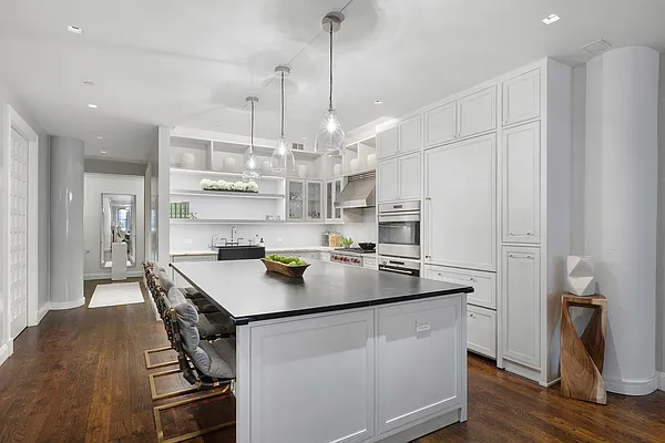 Sold by Compass | media 13