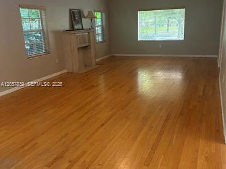 6625 Nervia St #6625 — Photo 13