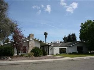204 Circle Dr, Chowchilla, CA
