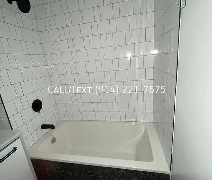 155 Elliott Ave — Photo 5