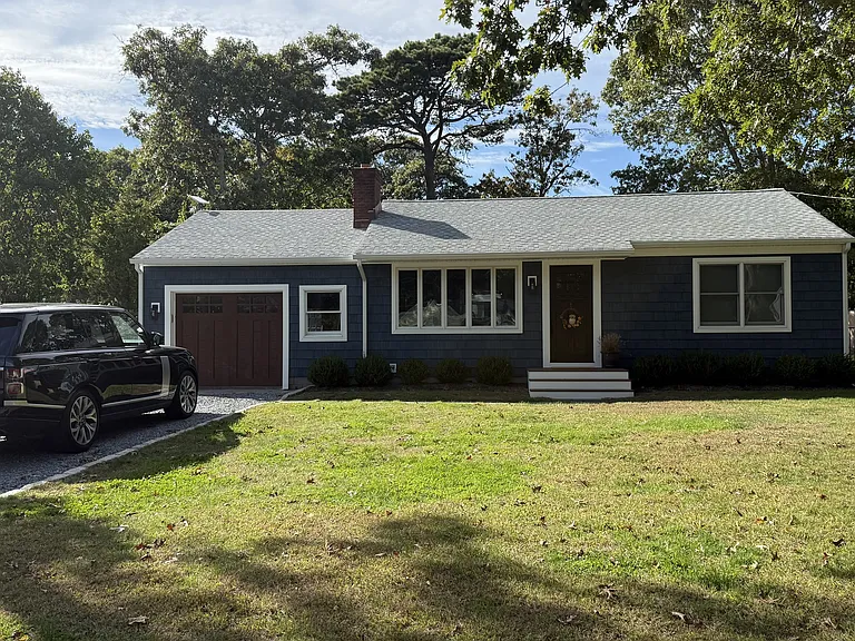 38 Foster Ave — Photo 27