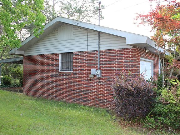 3rd image of 903 Dogwood Trl
