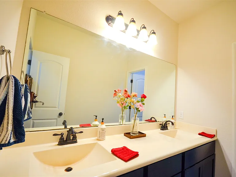 5632 Sabbia Dr — Photo 8