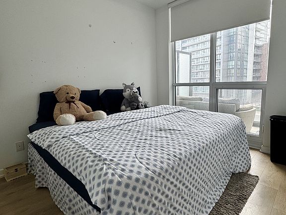 4th image of 32 Forest Manor Rd #306