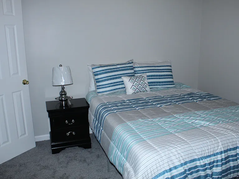 1802 Honeysuckle Way — Photo 55