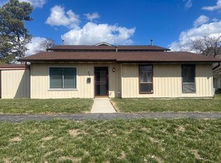 653 Cherry Ridge Rd, Columbus, OH 43228