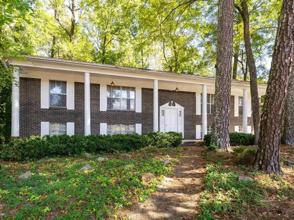 2900 Veterans Memorial Dr, Adamsville, AL 35005