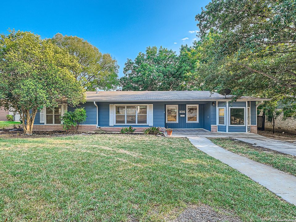 1st image of 1016 IVY LN